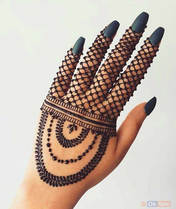 Simple Lace Mehndi Designs for Back Hand