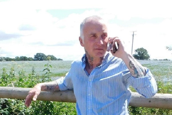 Ian Humphries: Antiques Dealer Extraordinaire and BBC’s Bidding Room Star